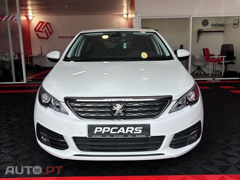 Peugeot 308 e-THP Allure