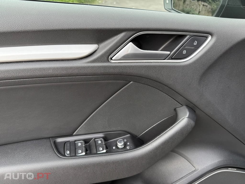 Audi A3 Sportback 2.0 TDI S-line S tronic