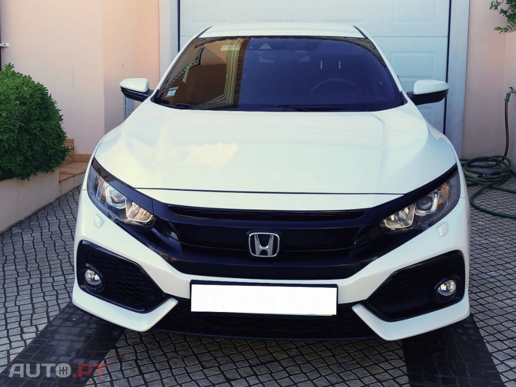 Honda Civic Elegance Navi 1.0 129CV