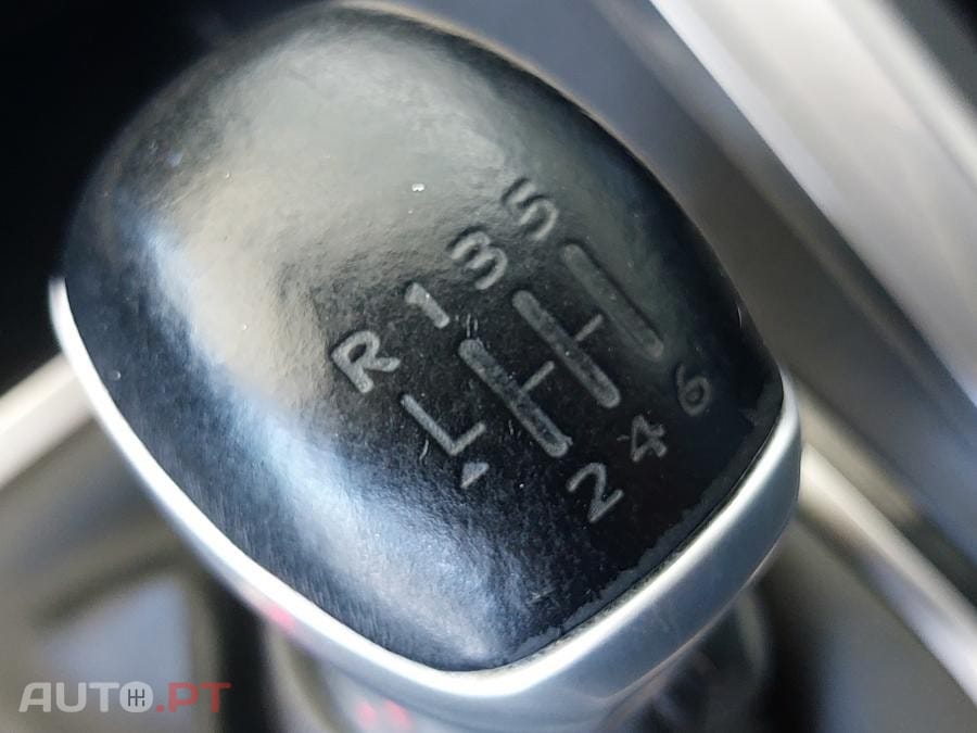 Peugeot 5008 1.5 BlueHDi Allure