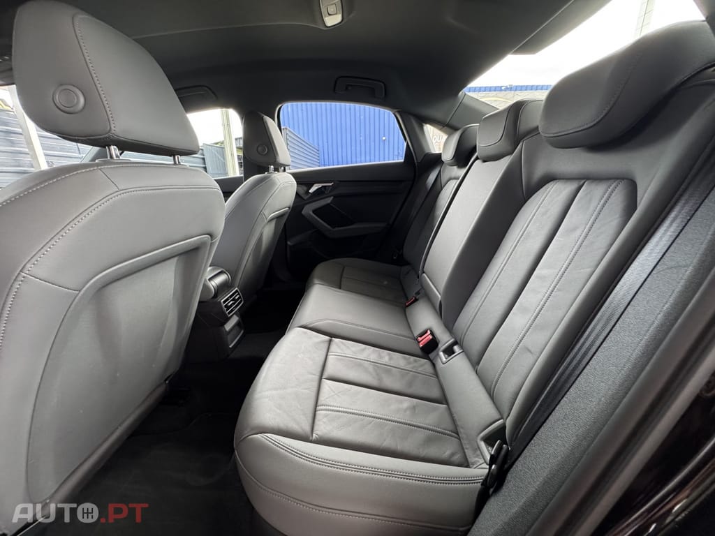 Audi A3 30 TFSI S line