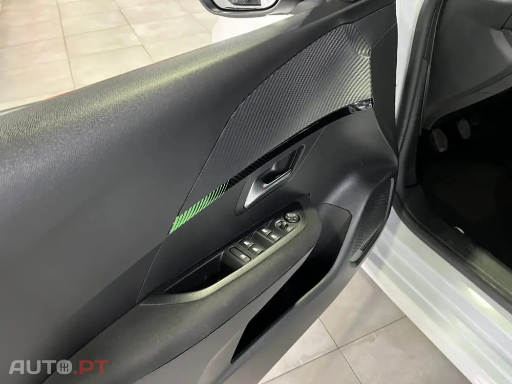 Peugeot 208 1.2 PureTech Active Pack