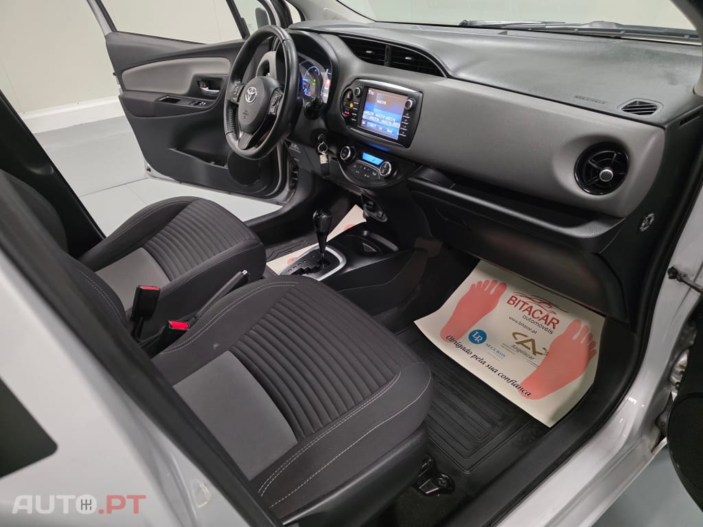 Toyota Yaris HSD Comfort+P.Style