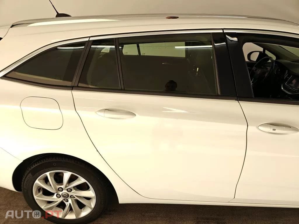 Opel Astra Sports Tourer 1.2 Turbo Start/Stop Sports Tourer GS Line