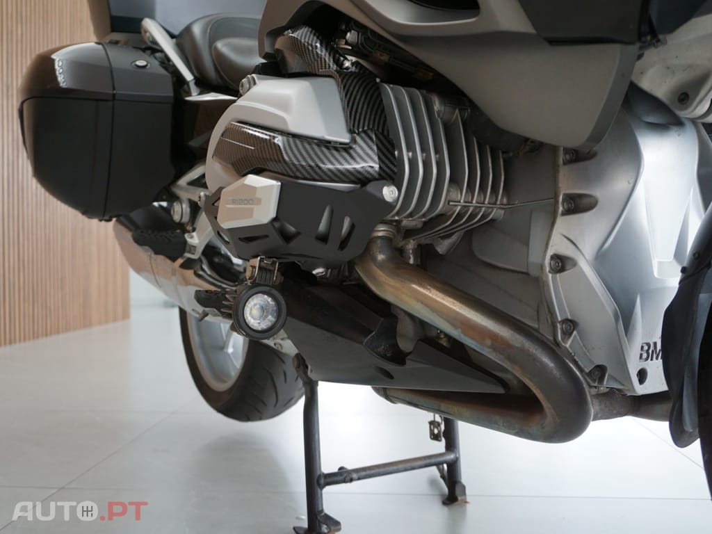 BMW R RT