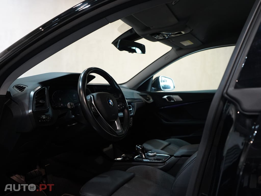 BMW 218 d Line Sport