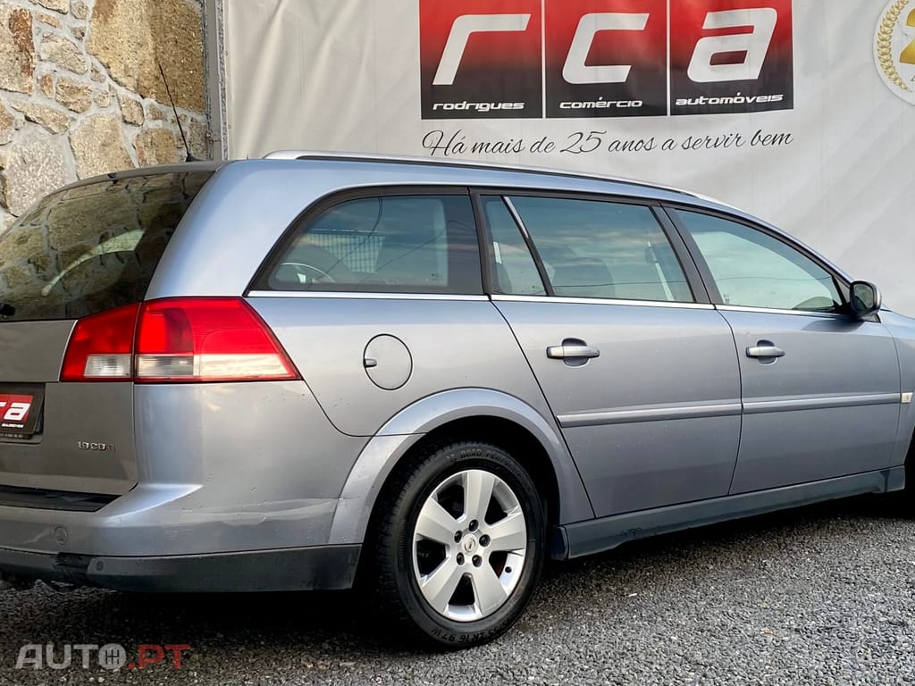 Opel Vectra Caravan 1.9 CDTi Cosmo Aut
