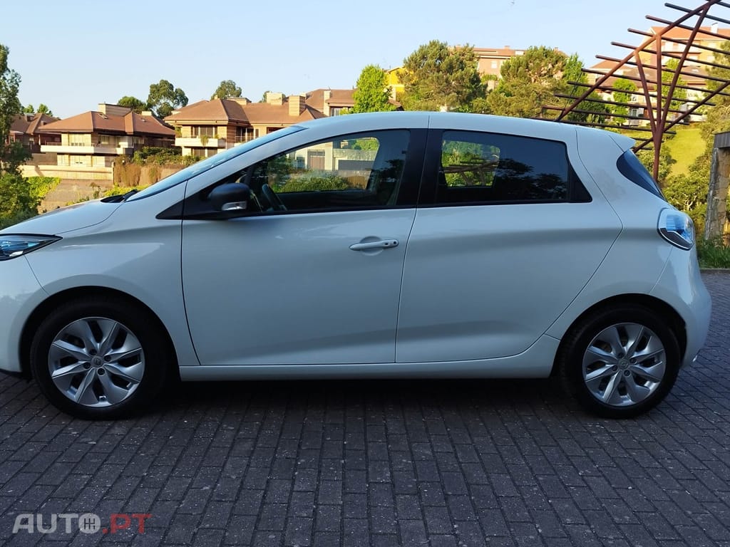 Renault Zoe (c/ Bateria) Intens 40