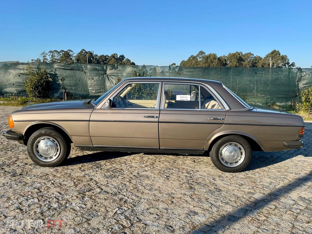 Mercedes-Benz 200 Classico