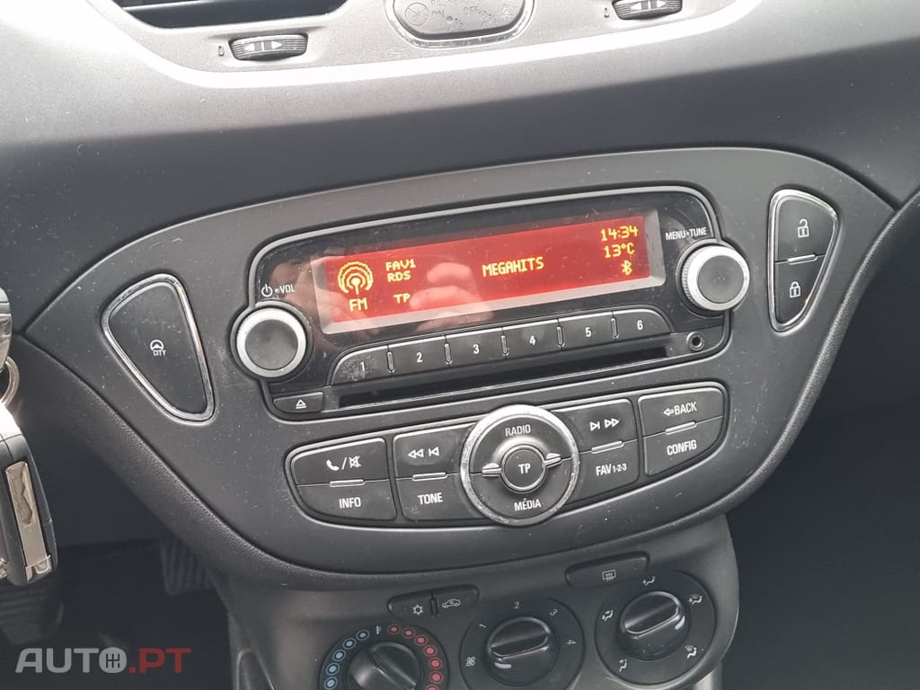 Opel Corsa 1.2 Enjoy