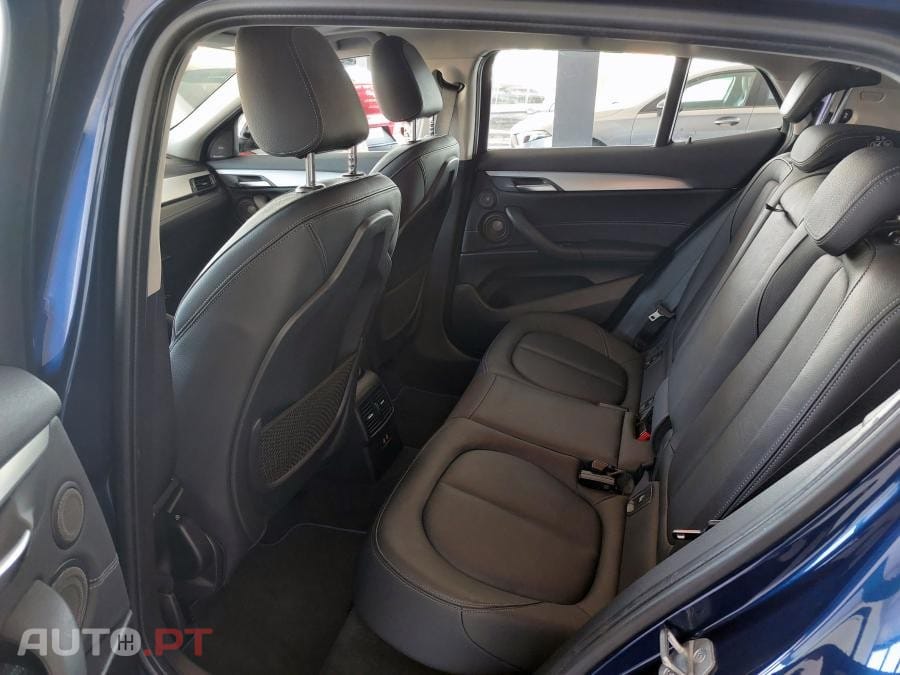 BMW X2 18 d sDrive Auto