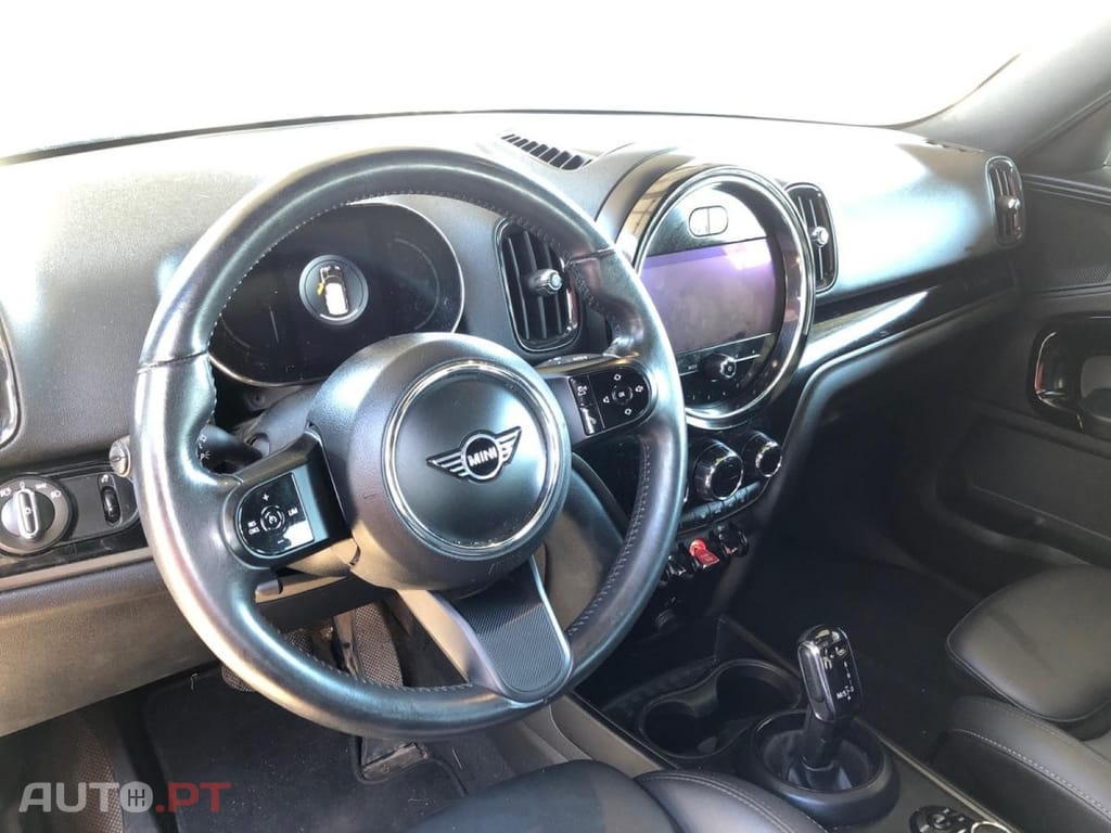 MINI Countryman Cooper Aut. Essential