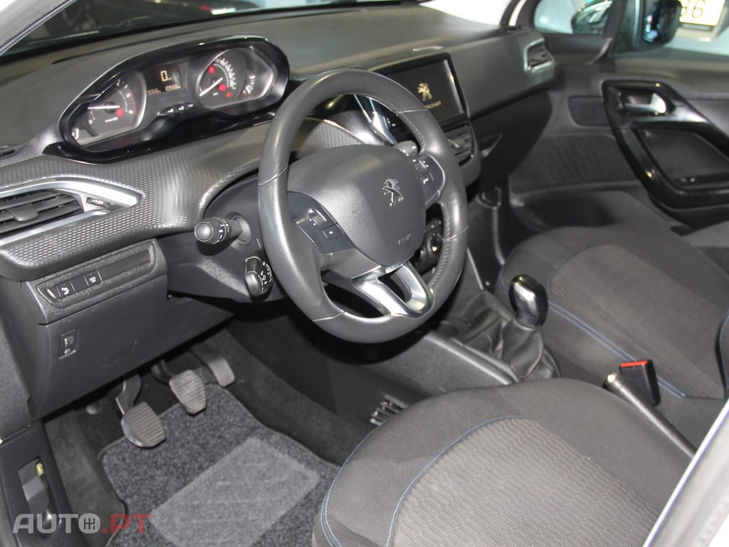 Peugeot 208 1.5 BlueHDi Active