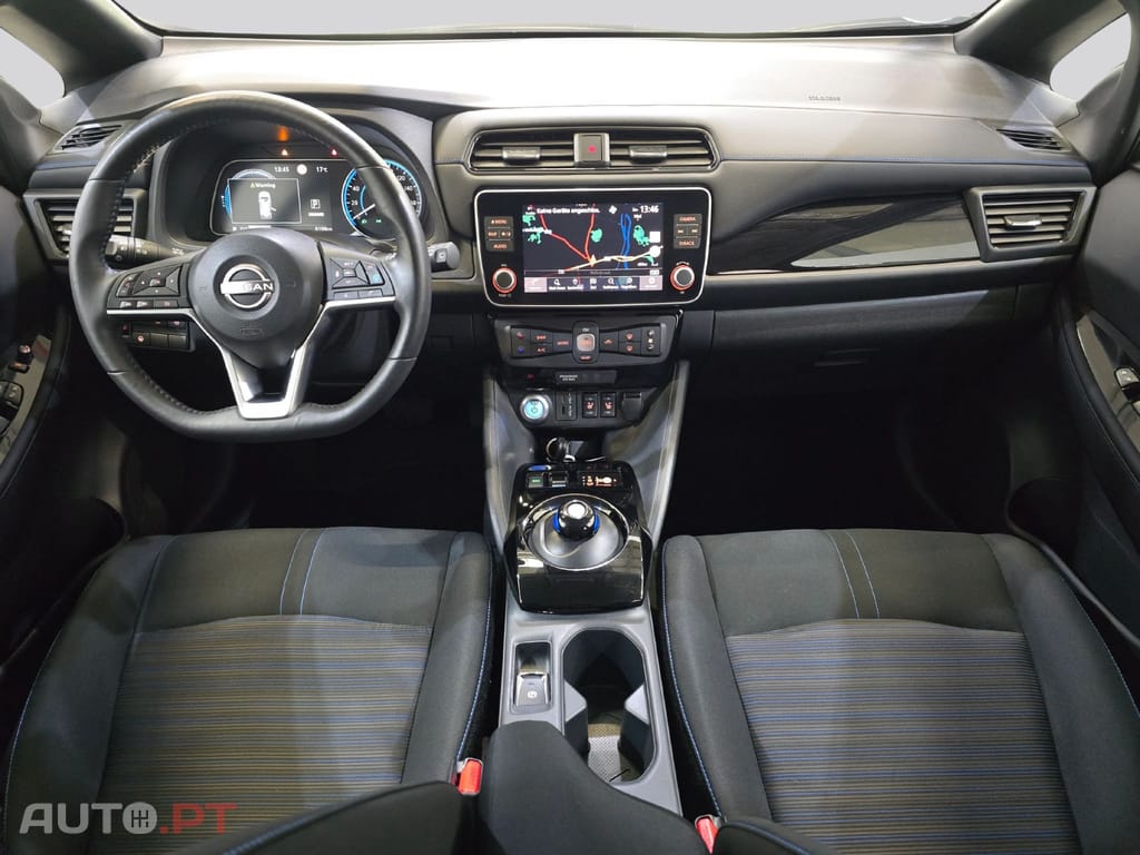 Nissan Leaf N-Connecta  I.V.A DEDUTIVEL 