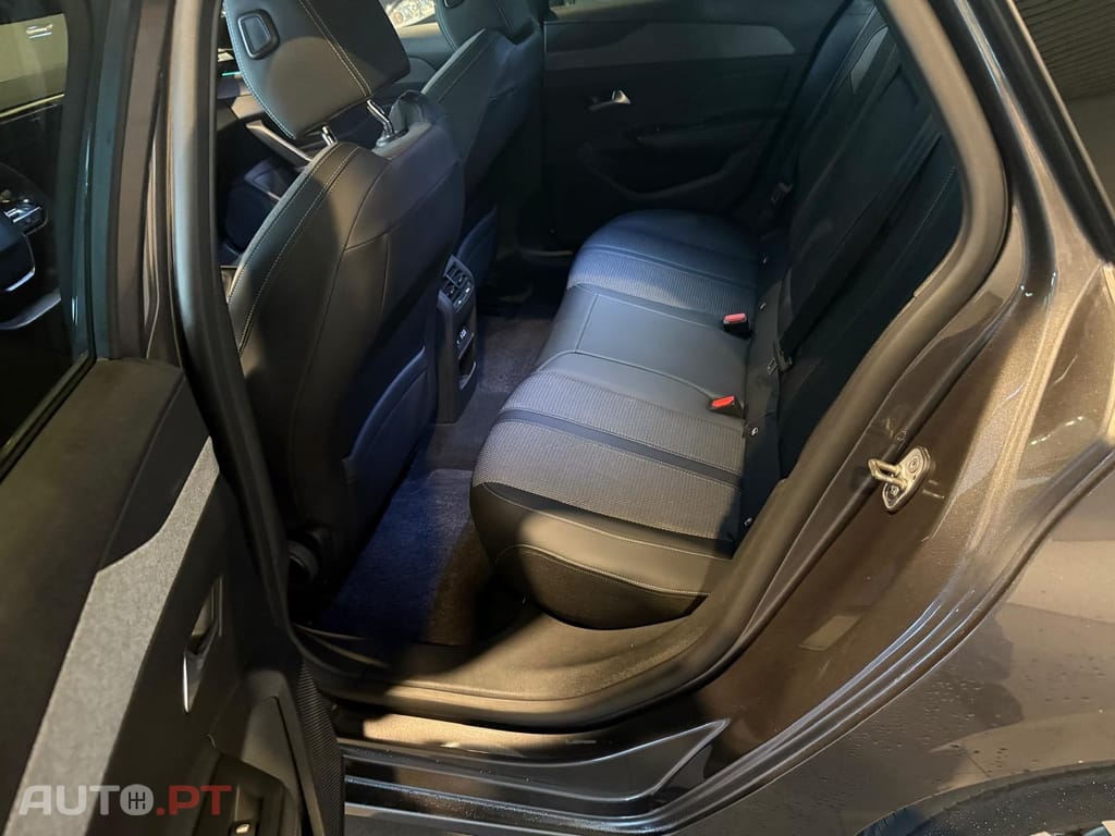 Peugeot 308 1.5 BlueHDi Allure