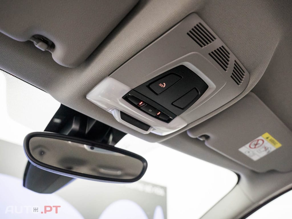 BMW 216 d Auto