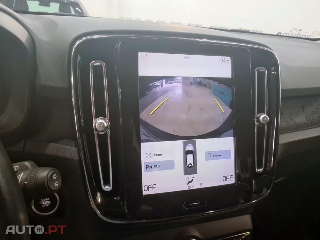 Volvo XC40 1.5 T5 PHEV Momentum