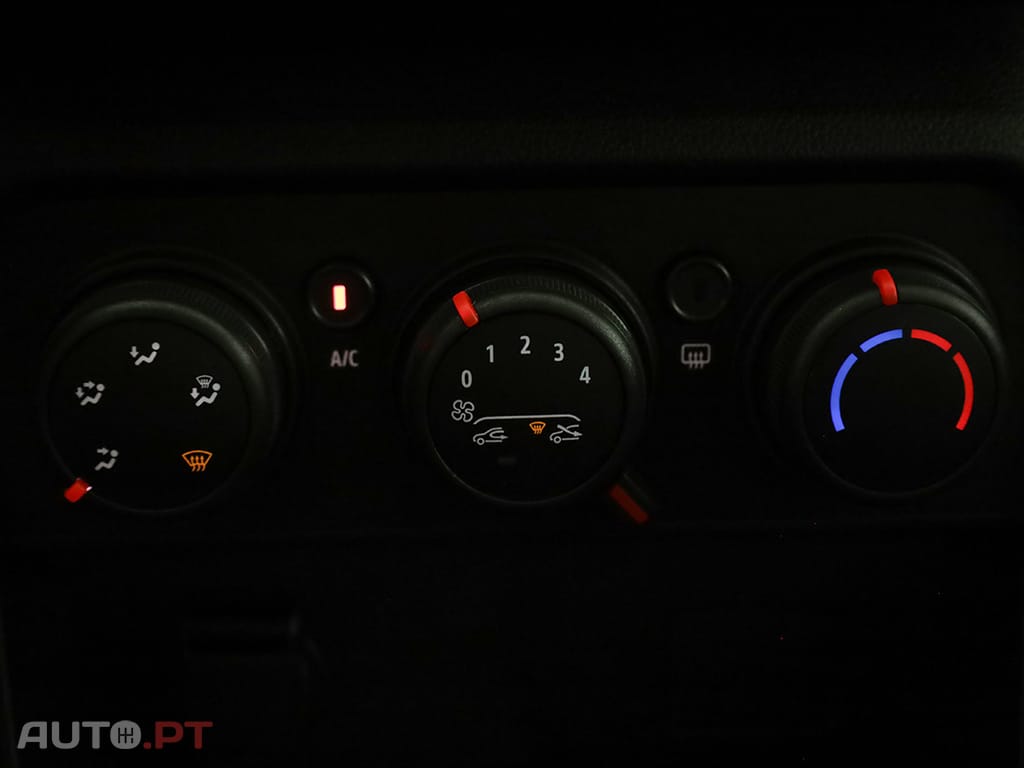 Dacia Sandero Sandero 1.0 ECO-G Essential Bi-Fuel