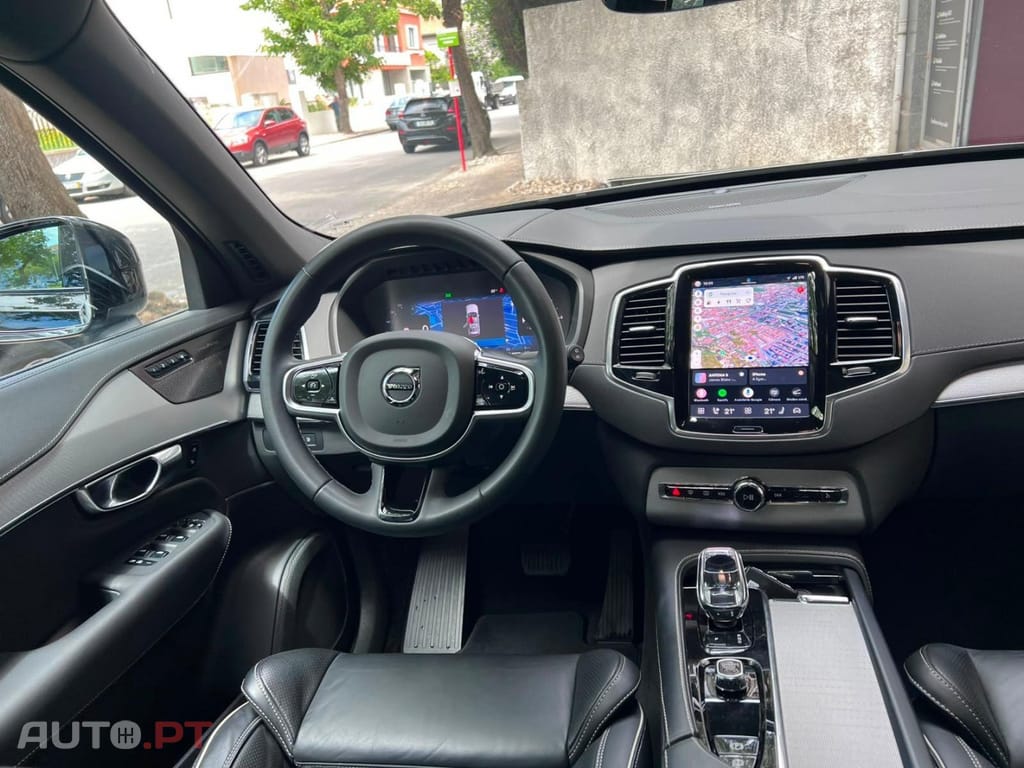 Volvo XC90 2.0 T8 PHEV R-Design AWD