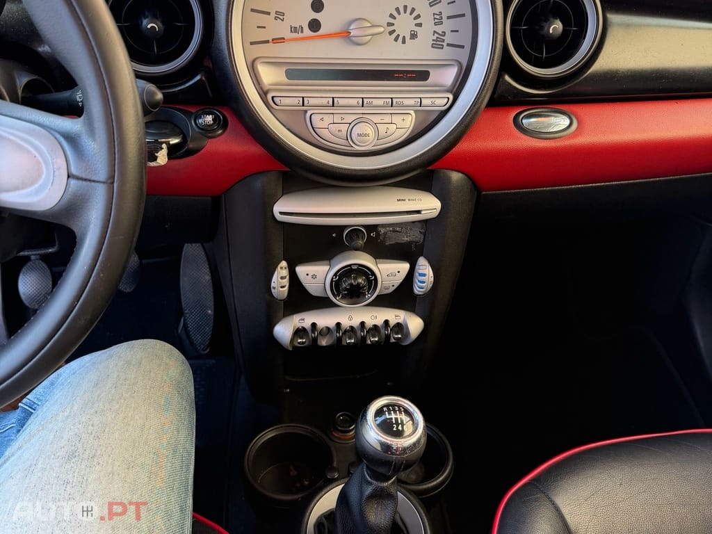 MINI Cooper Cooper D