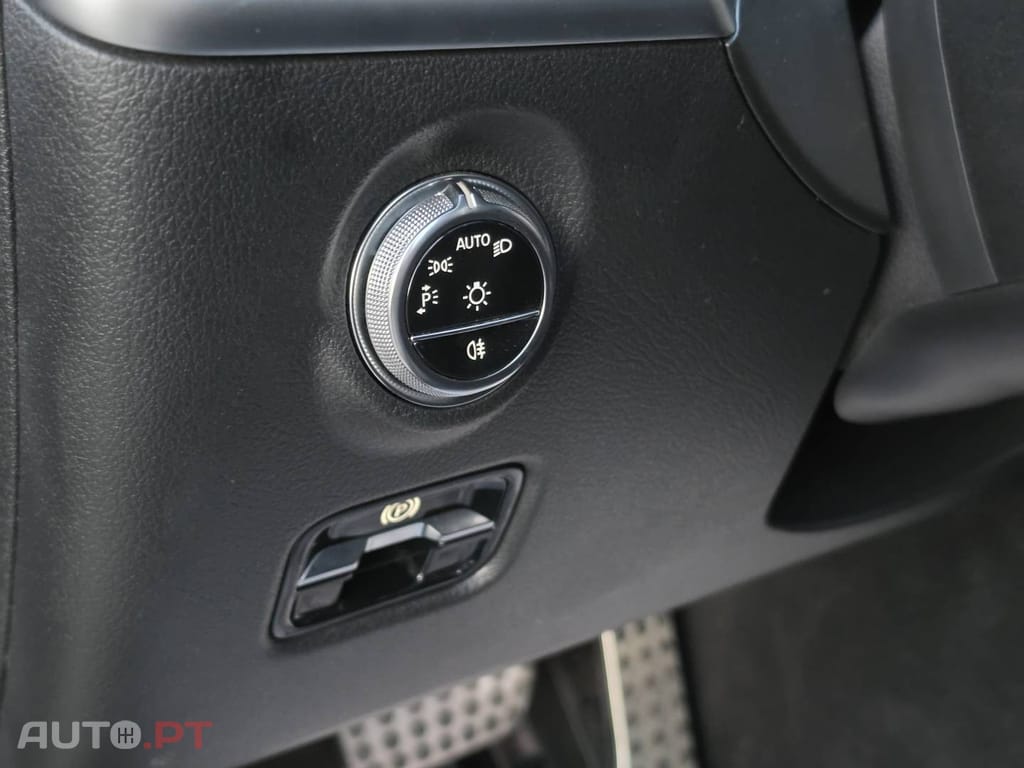 Mercedes-Benz C 220 d 9G-TRONIC AMG Line Advanced