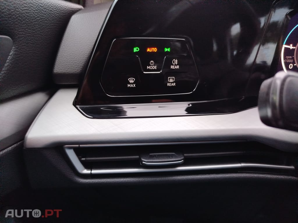 Volkswagen Golf Variant 2.0 TDi Life