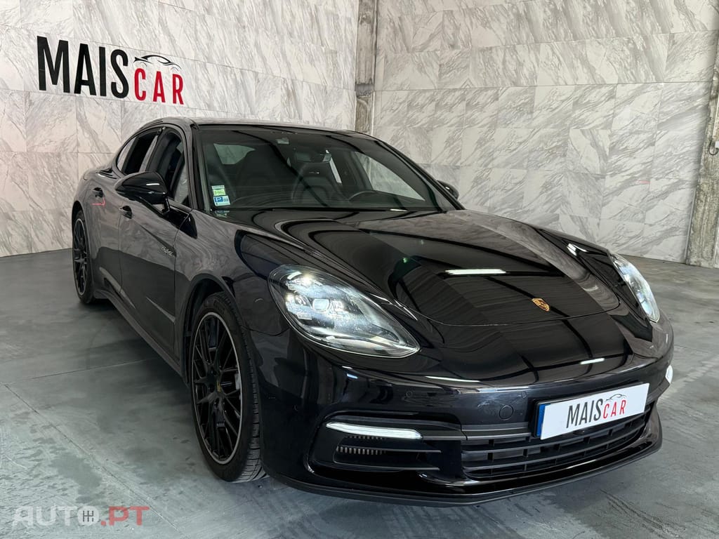 Porsche Panamera 4 E-Hybrid Plug-in