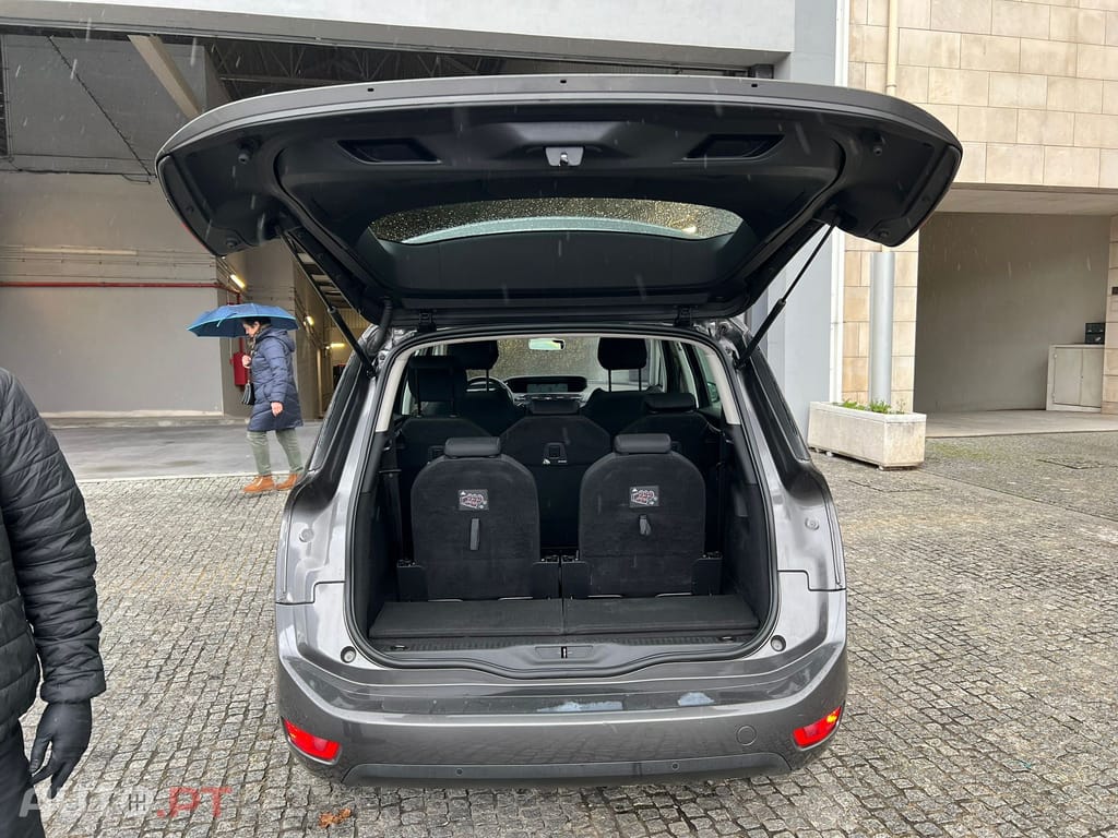 Citroen C4 SpaceTourer 1.5 HDI SHINNE EAT8