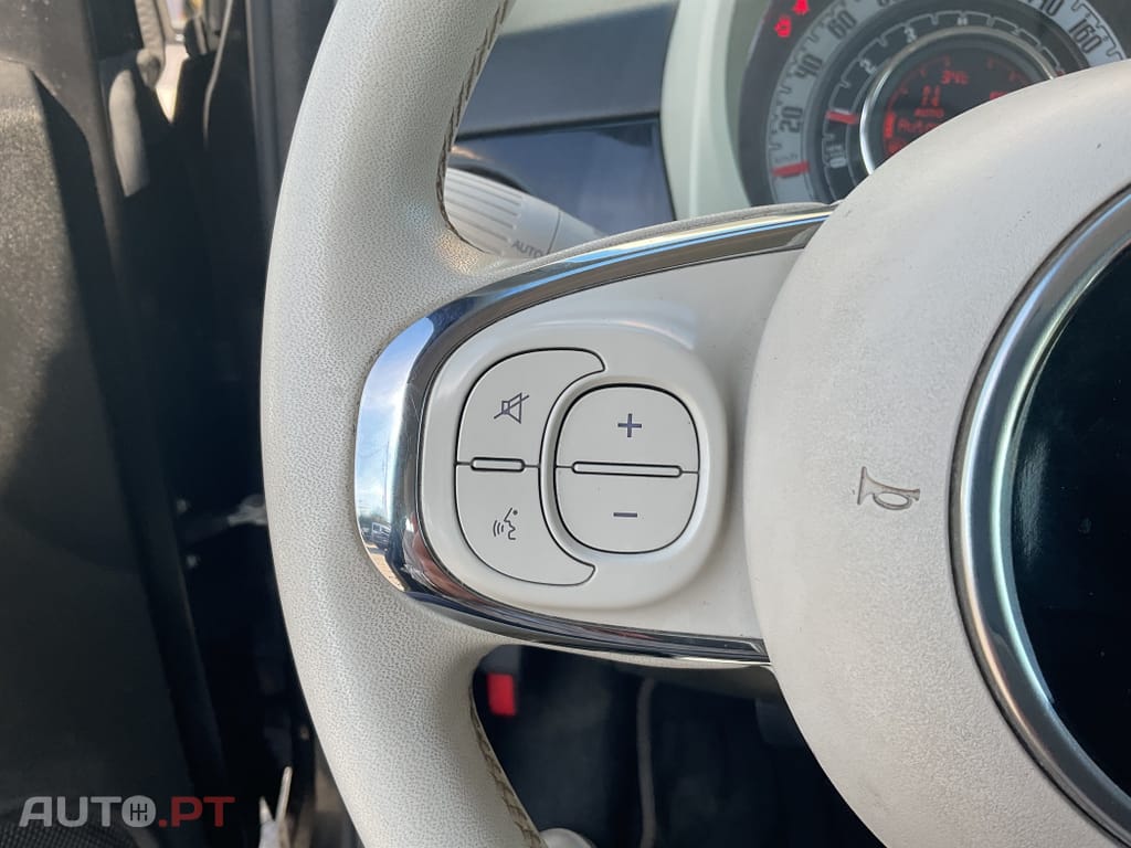 Fiat 500 1.2 Lounge Dualogic