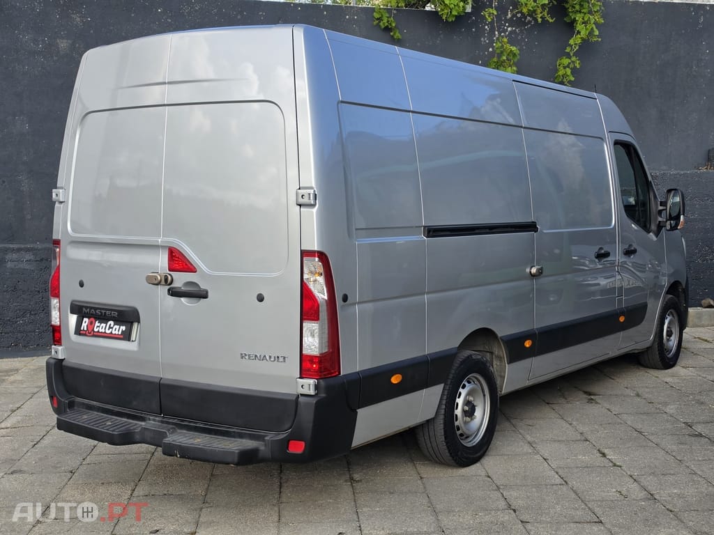 Renault Master 2.3 dCi L3H2 3.5T