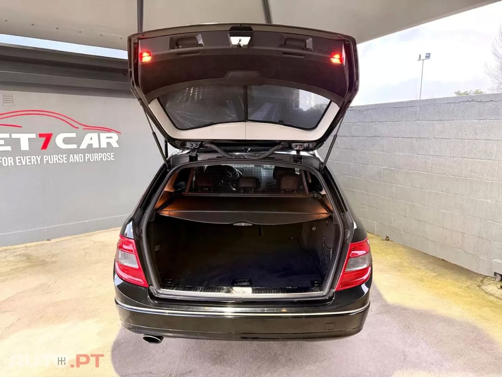 Mercedes-Benz C 220 d Avantgarde — fotografia 7