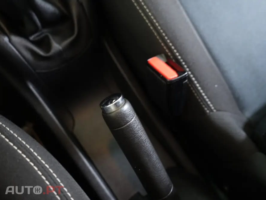 Peugeot 208 1.0 VTi Access