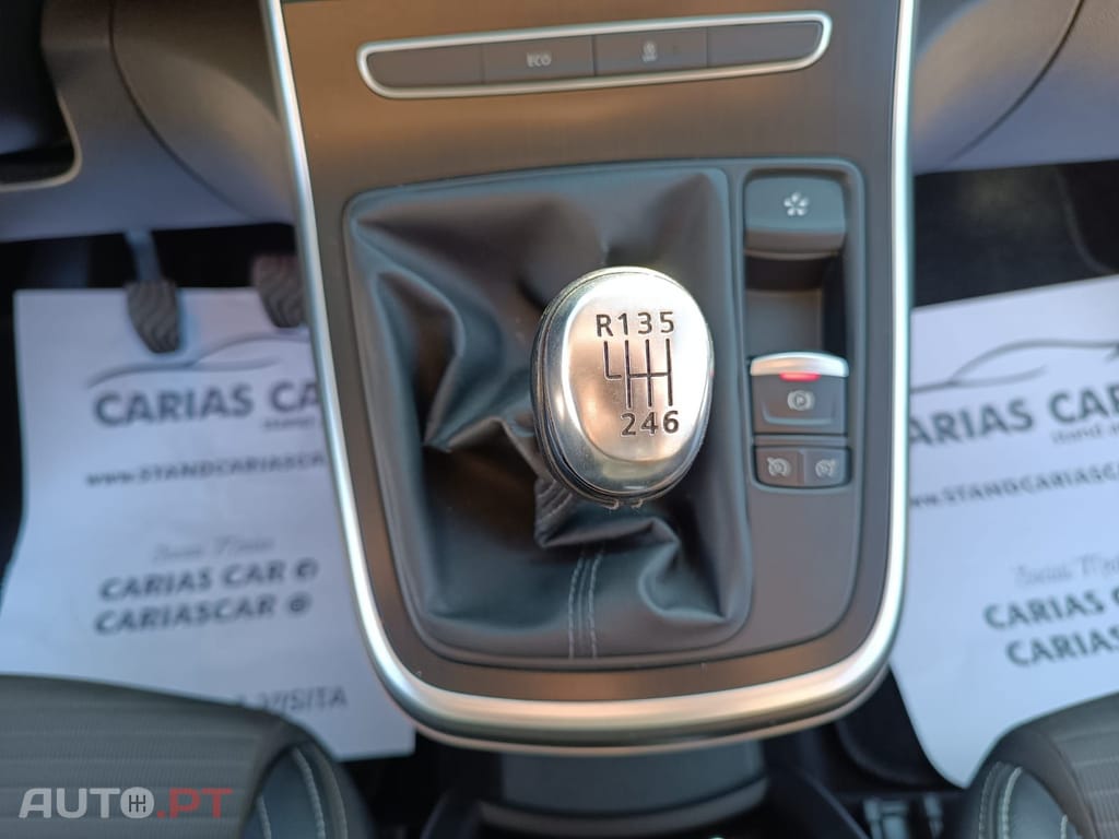 Renault Grand Scénic 1.7dCi Intens Hybrid Assist SS