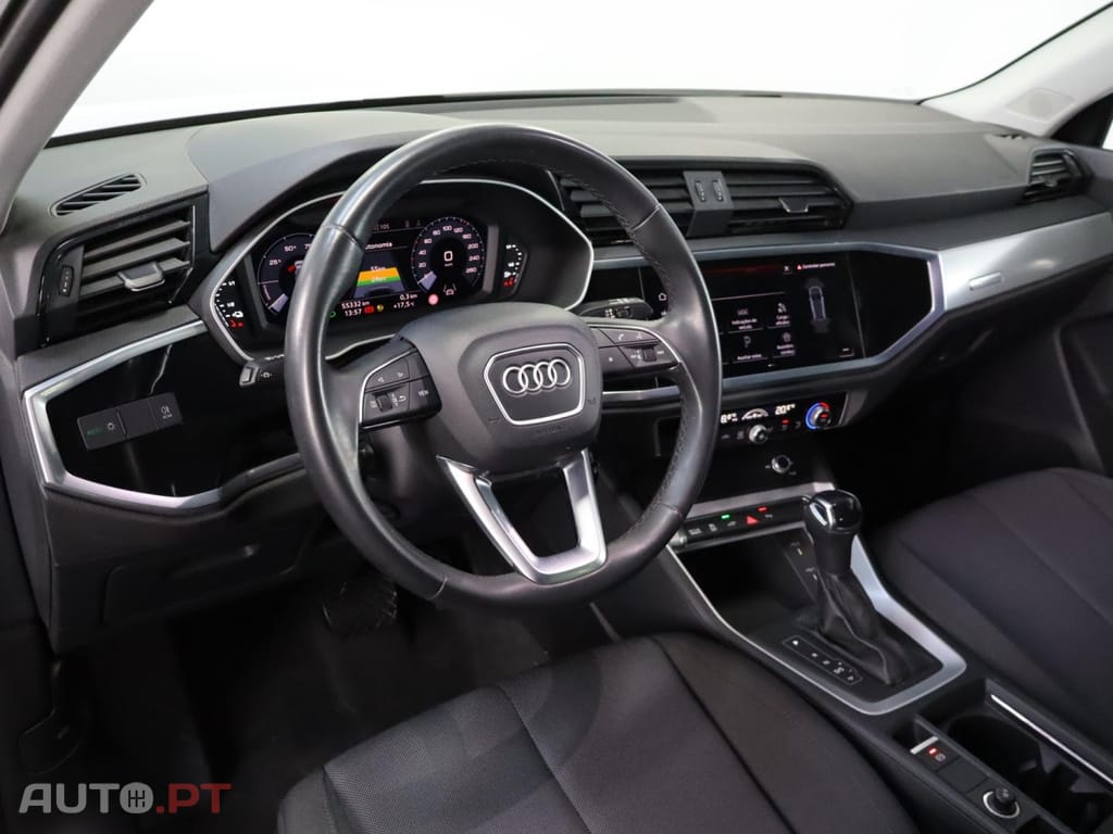 Audi Q3 45 TFSIe S tronic