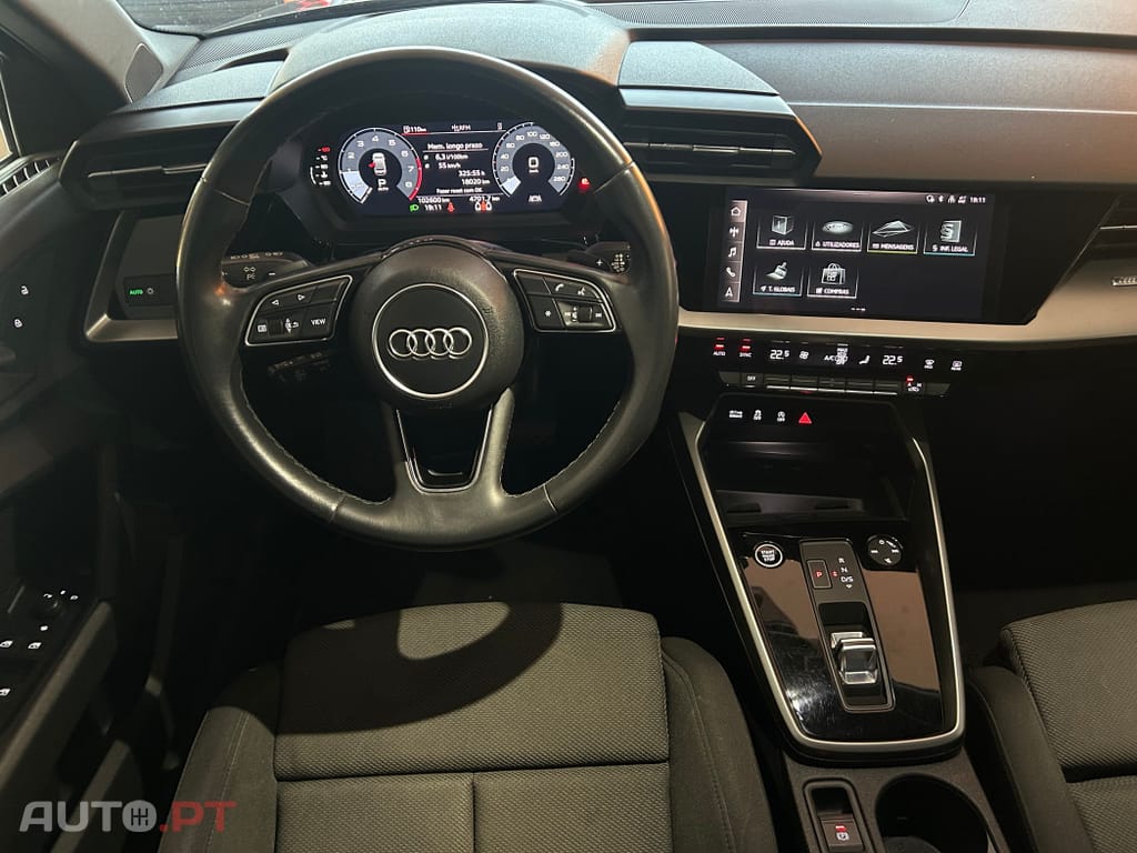 Audi A3 30 TFSI S line S tronic