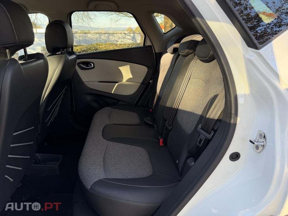 Renault Captur ENERGY TCe 120 EDC Luxe