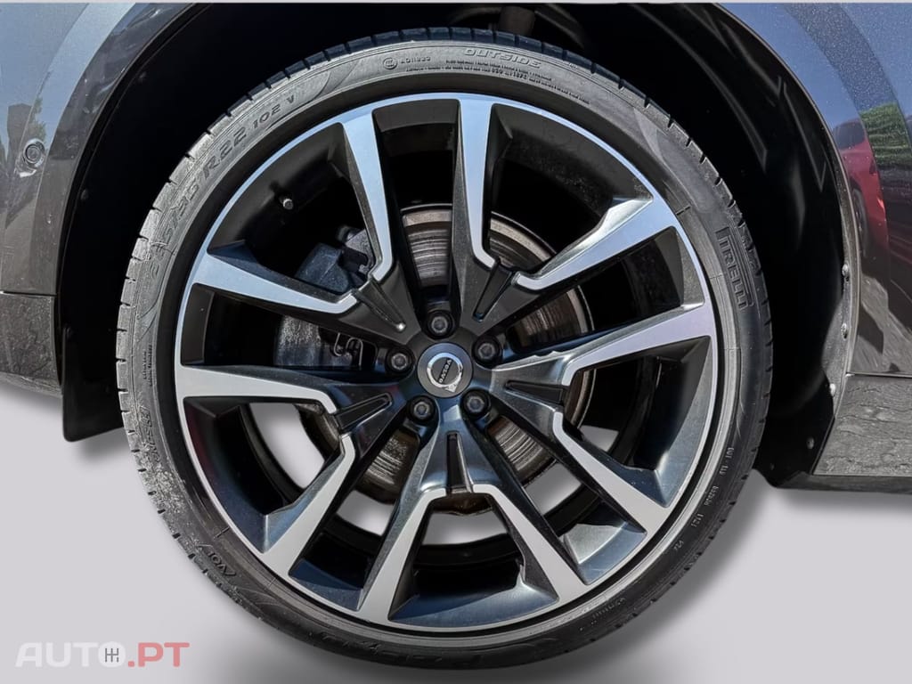 Volvo XC60 T8 AWD  I.V.A DEDUTIVEL