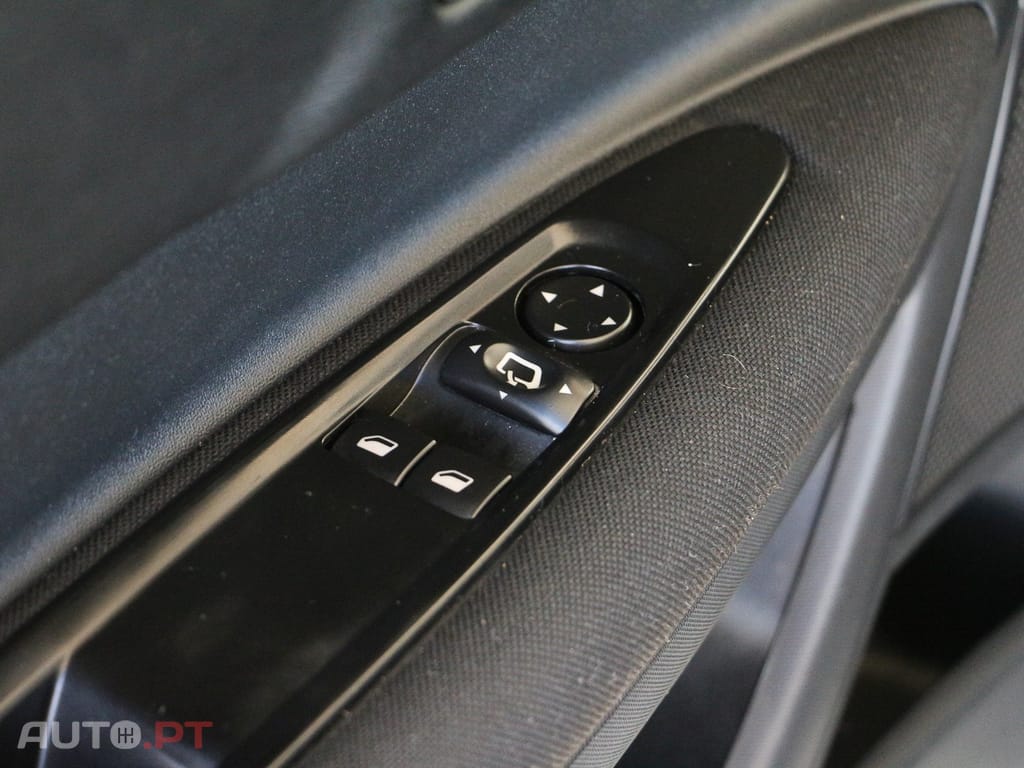 Citroen C4 1.6 HDi 110 VTR