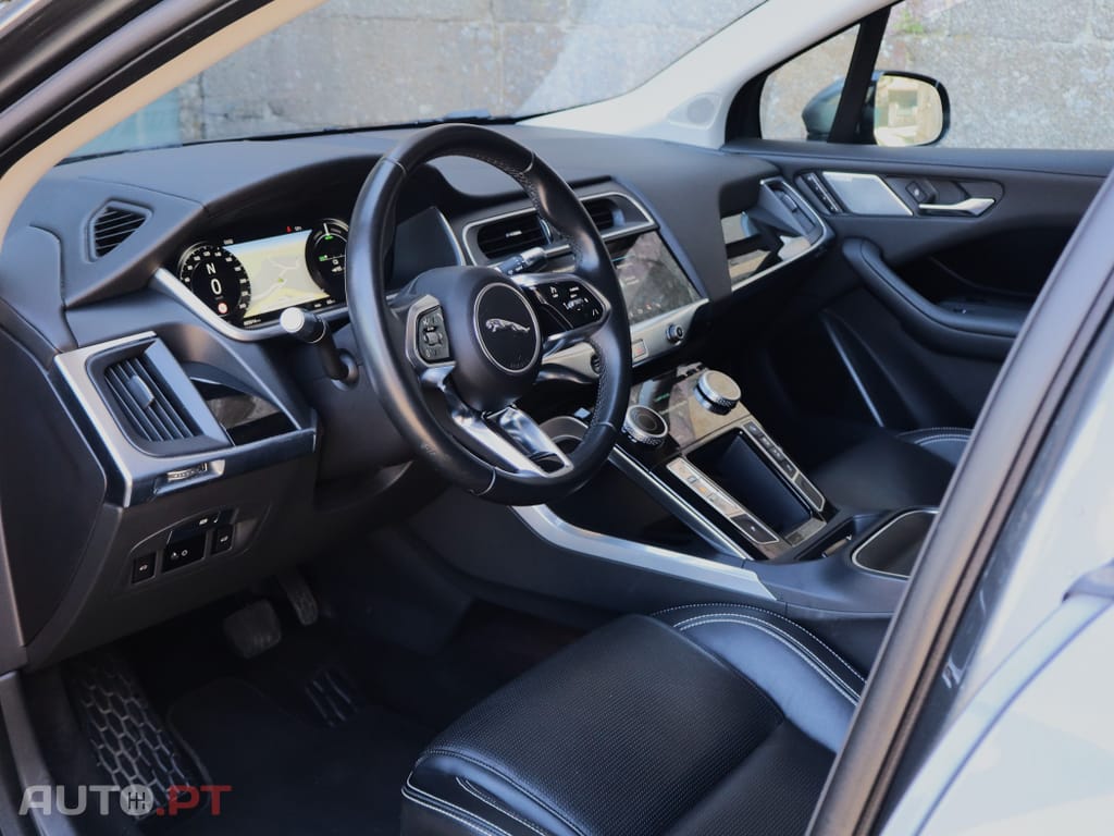 Jaguar I-Pace EV400 SE AWD