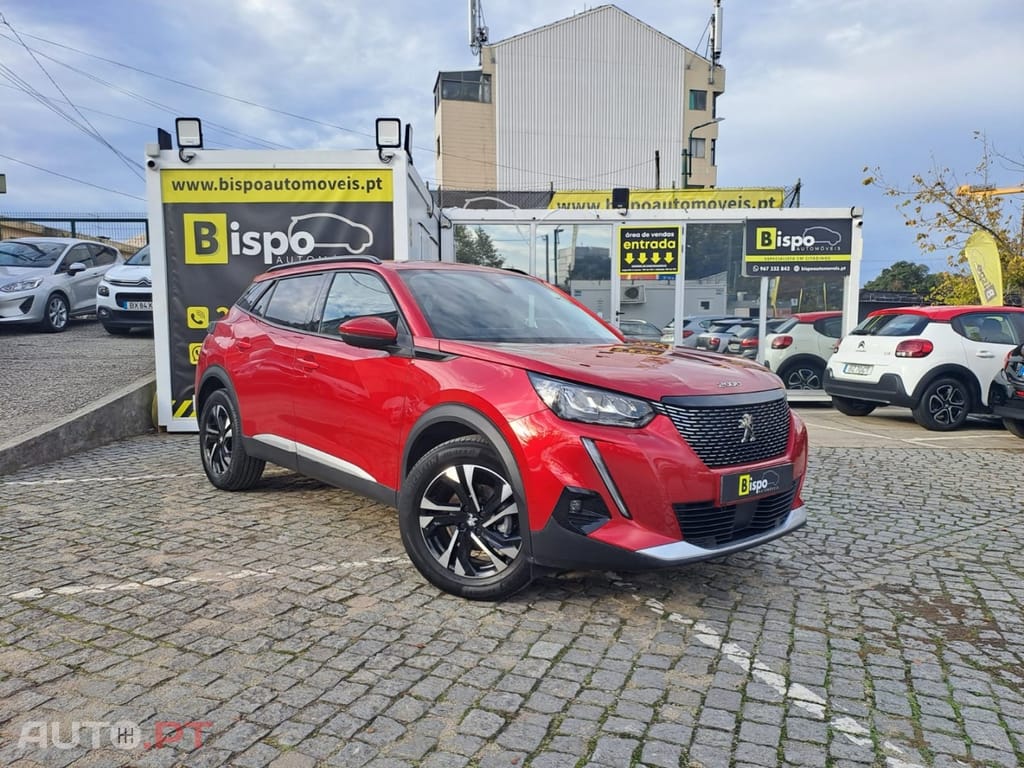 Peugeot 2008 PureTech 130 EAT8 GT