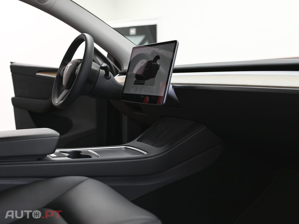 Tesla Model Y Tração Traseira