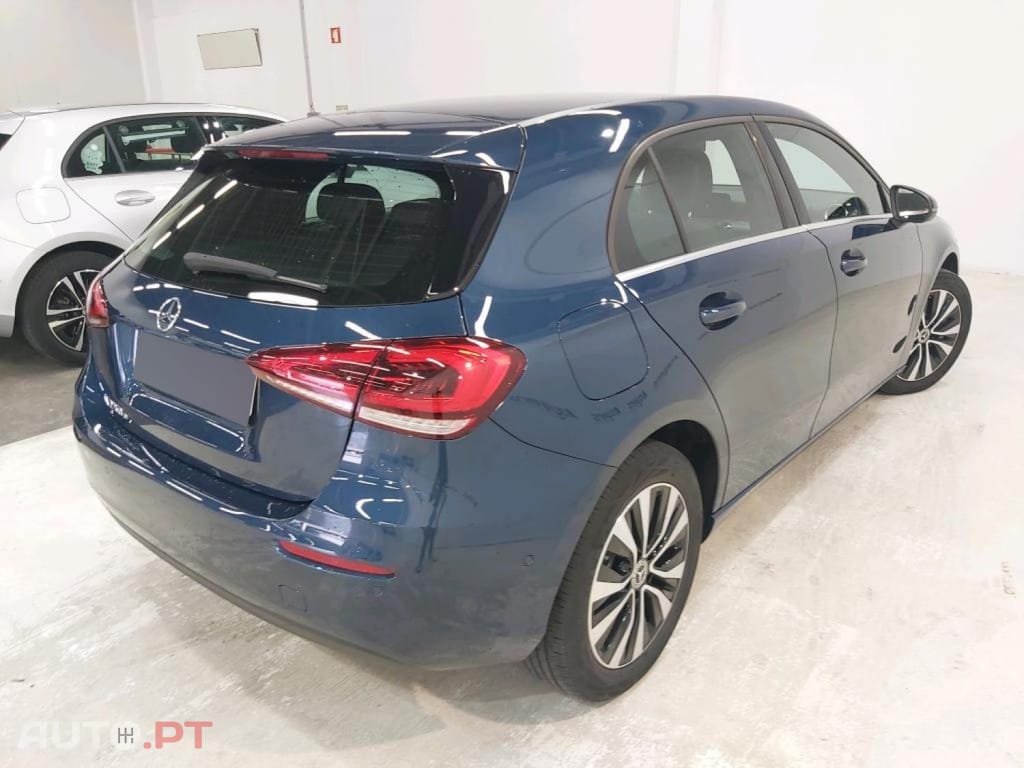 Mercedes-Benz A 250 e Style Plus