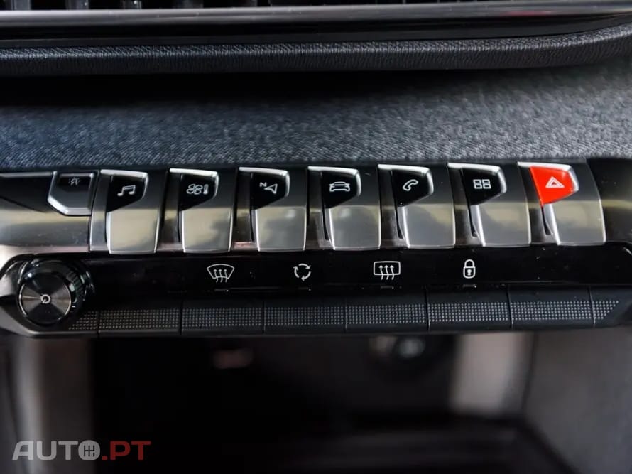 Peugeot 3008 1.5 BlueHDi GT EAT8