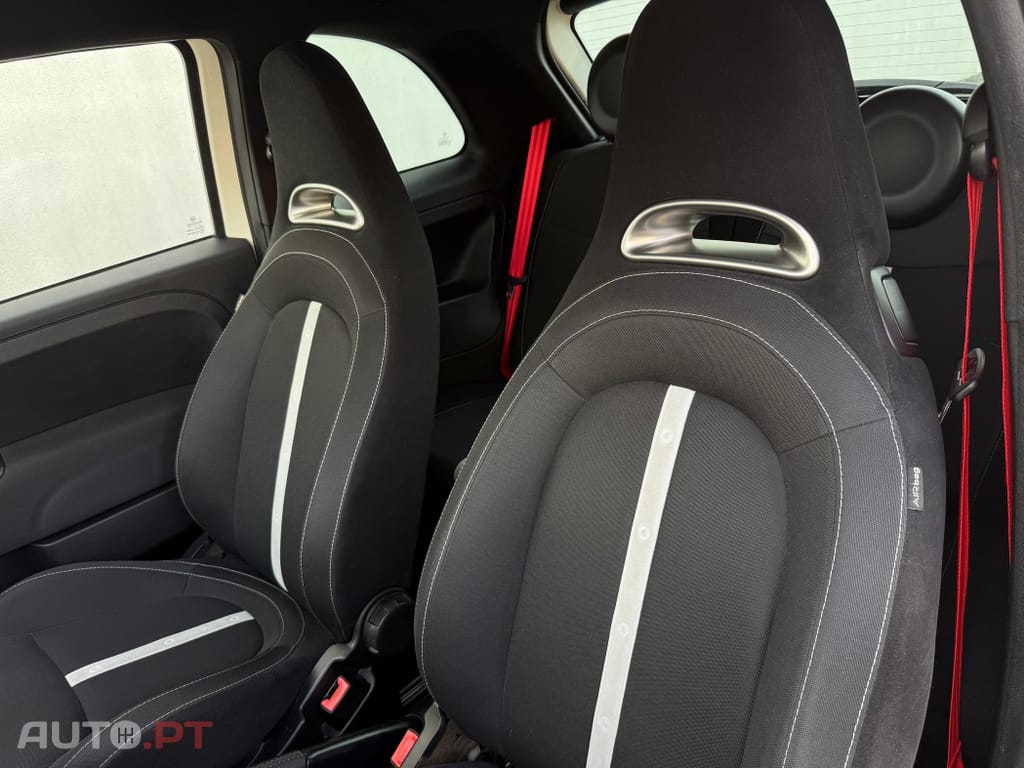 Abarth 595 Outro