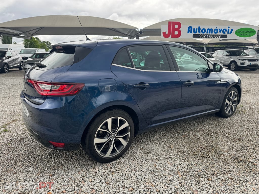 Renault Mégane ENERGY dCi 110 EDC INTENS