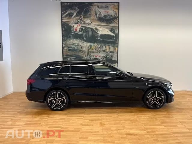 Mercedes-Benz E 300 de AMG Line