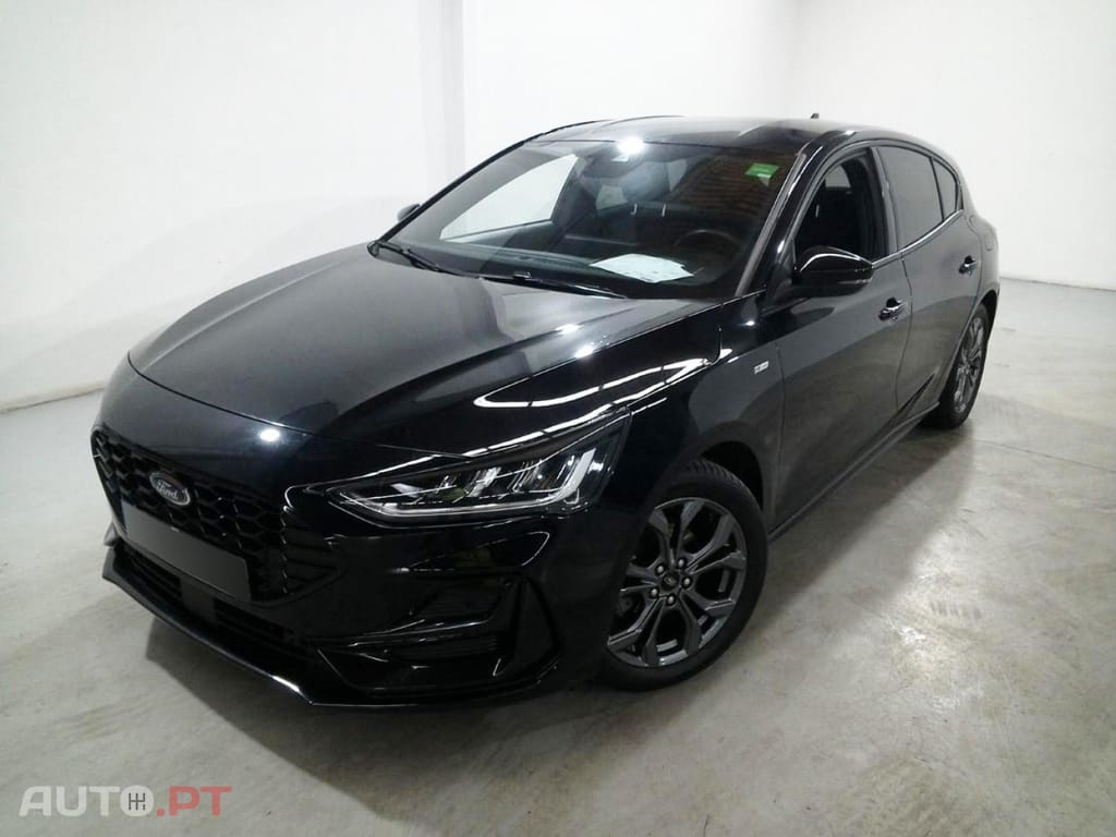 Ford Focus 1.0 EcoBoost MHEV ST-Line