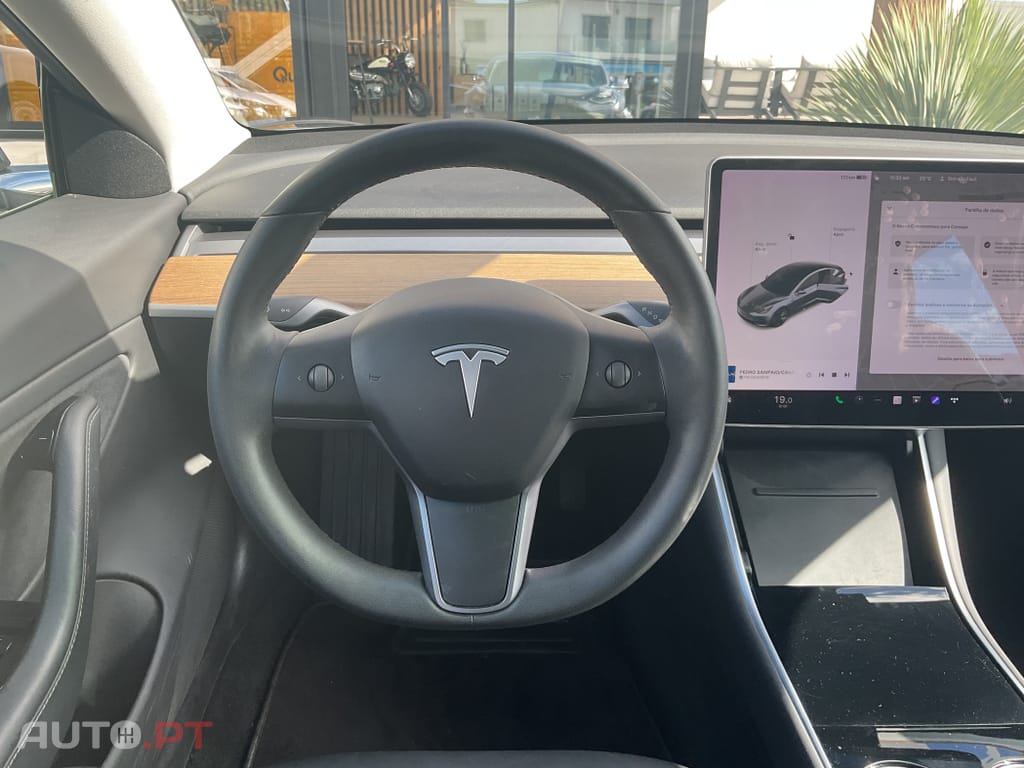 Tesla Model 3 Standard RWD Plus