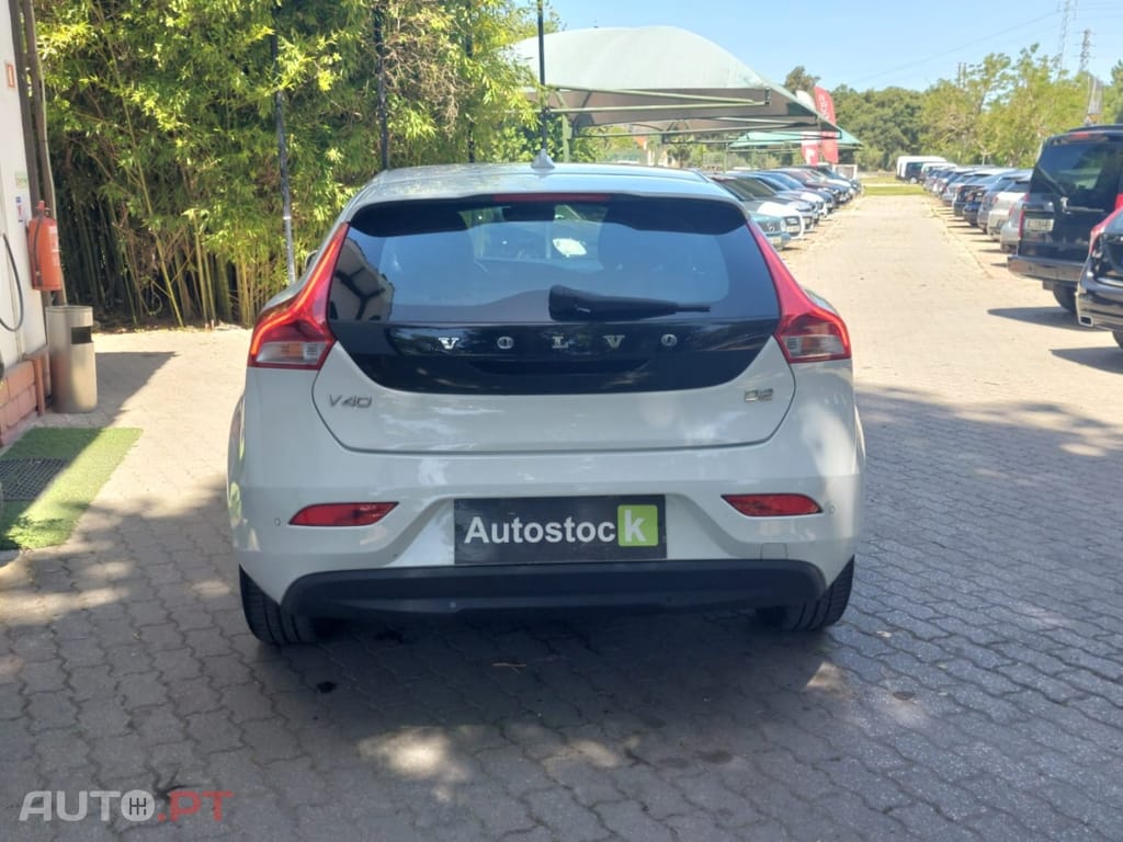 Volvo V40 2.0 D2 Summum