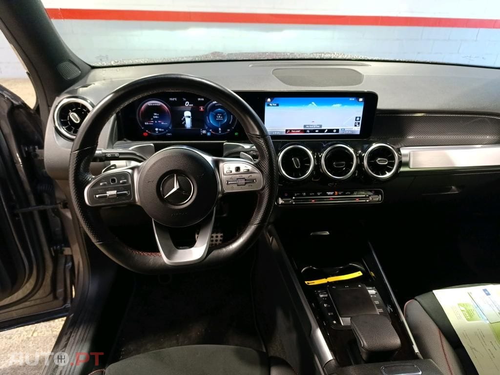 Mercedes-Benz GLB 180 d AMG Line